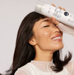 Olaplex No.4D Clean Volume Detox Dry Shampoo Suchy szampon do włosów 250 ml